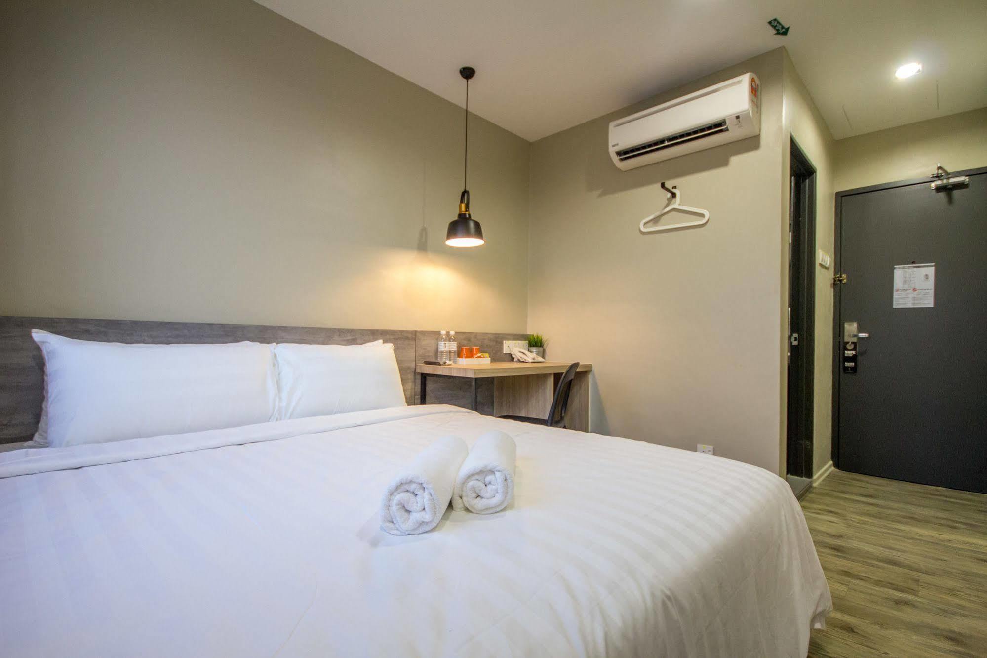 Chariton Hotel Alma Bukit Mertajam Exterior foto